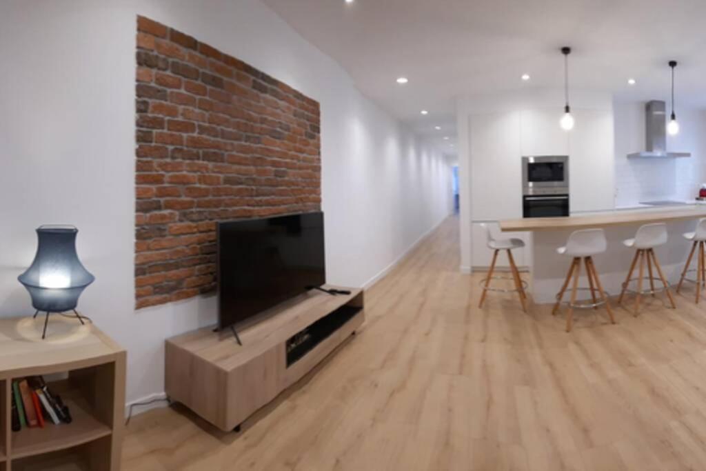 Apartamentos Milan 2 Oviedo Exteriör bild